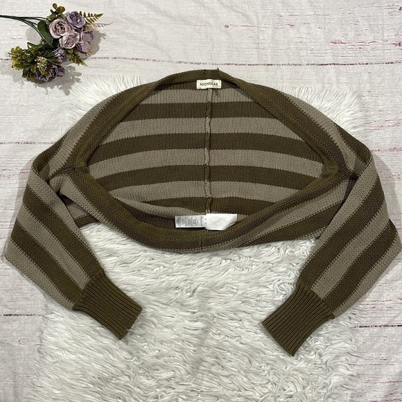 Nicholas Green Striped Knit Shrug Crop Cardigan - Picture 1 of 11